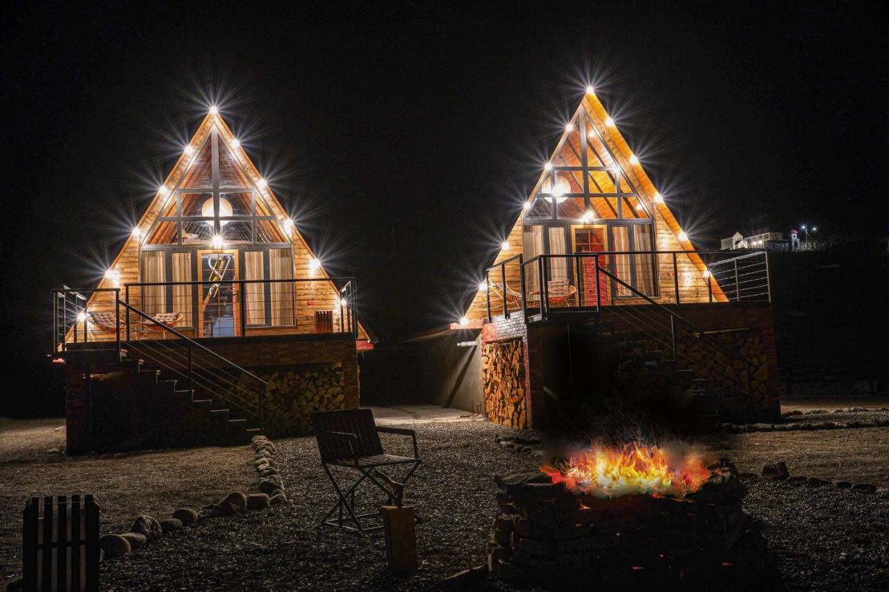 Villa Voyager à Kazbegi Extérieur photo