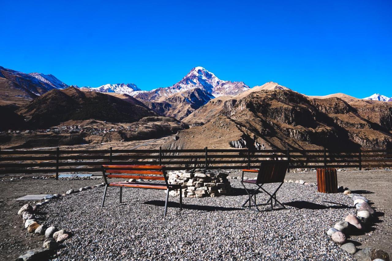 Villa Voyager à Kazbegi Extérieur photo